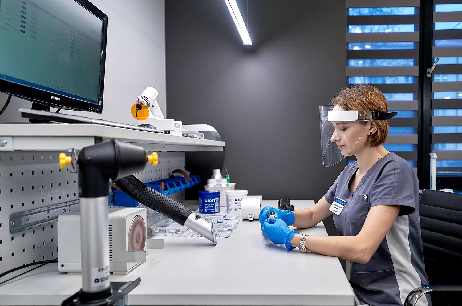 Лаборатория отопластики по изготовлению вкладышей к слуховым аппаратам Лаборатория отопластики по изготовлению вкладышей к слуховым аппаратам